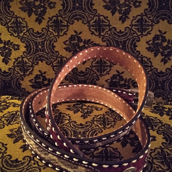 Men's Hand Leather Made Belt - Picture 7 of 8